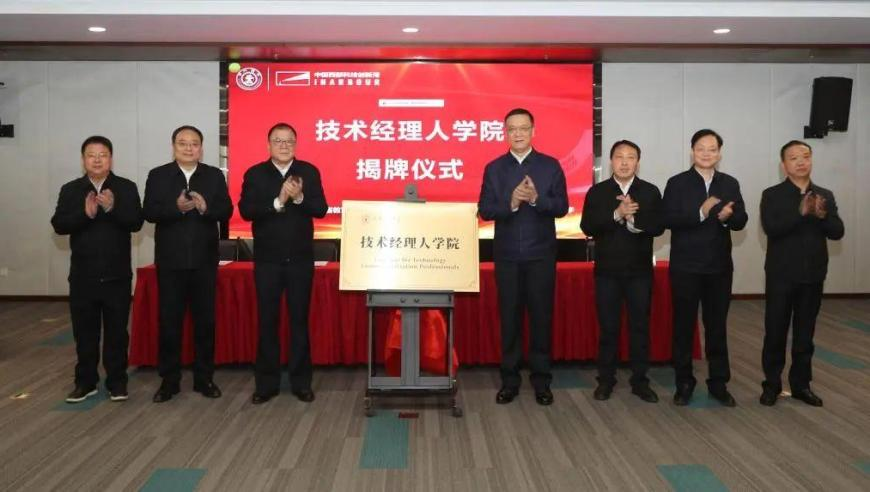 2025澳门资料大全正版免费,一医院春节8天迎接242个宝宝,重点解答解释落实_HarmonyOSV8.23