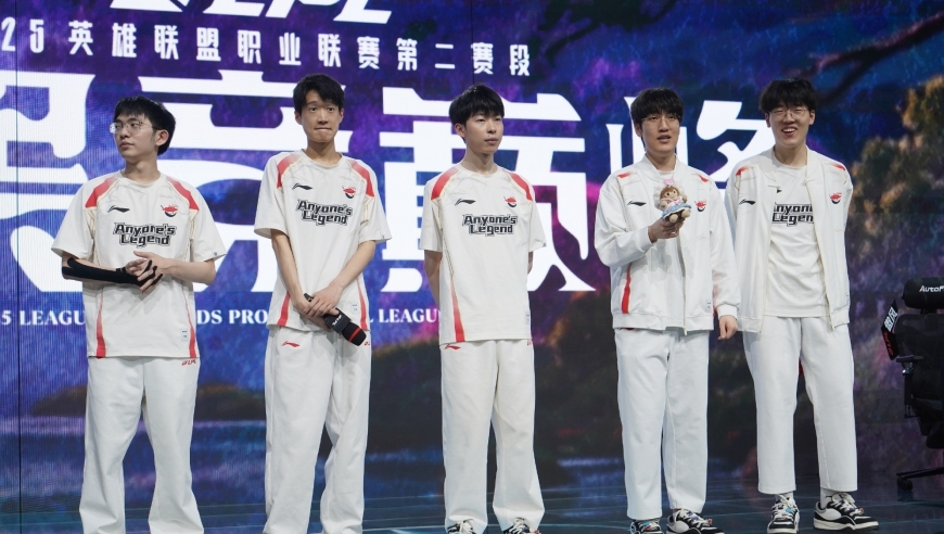 澳门六今晚开奖结果出来,余烬之上不语只是一味反转,机构预测与落实方法揭秘_模拟版V2.8